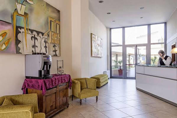 Aparthotel Anghel Siena Eksteriør bilde